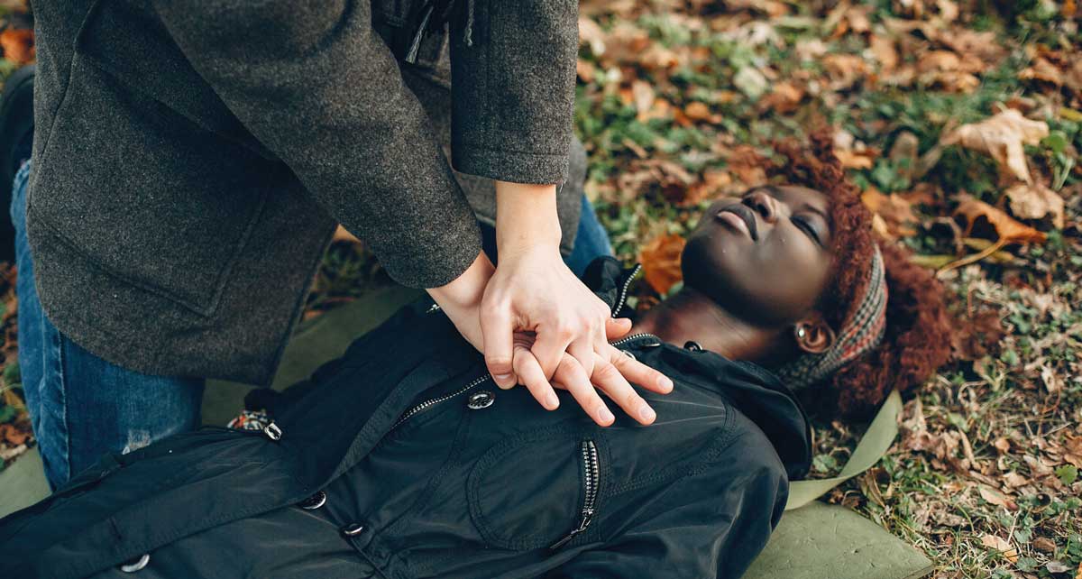 Good Samaritan Laws: Are Helpers Liable for Injuries?