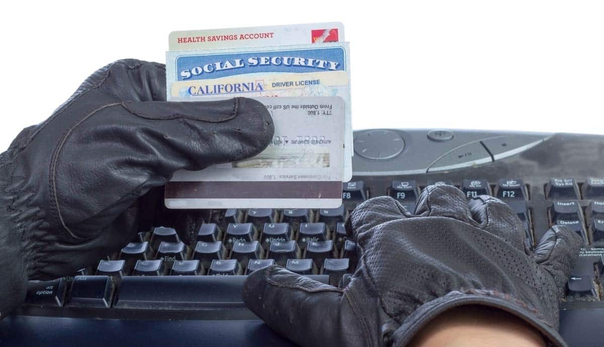 Credit Errors vs. Identity Theft: How to Tell Them Apart